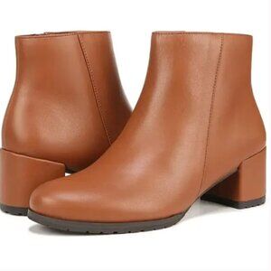 Naturalizer | Bay Weatherproof Leather Ankle Boots in Cider Spice Brown | 7.5W